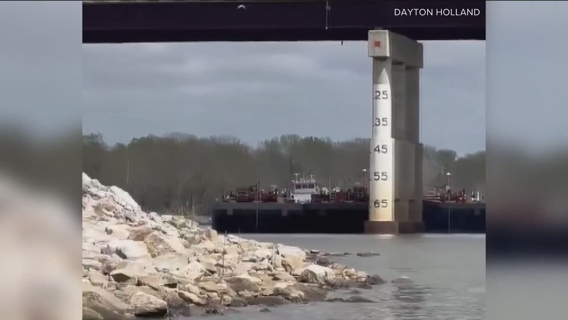 On Saturday afternoon, a barge struck the U.S. 59 bridge over the Kerr Reservoir.