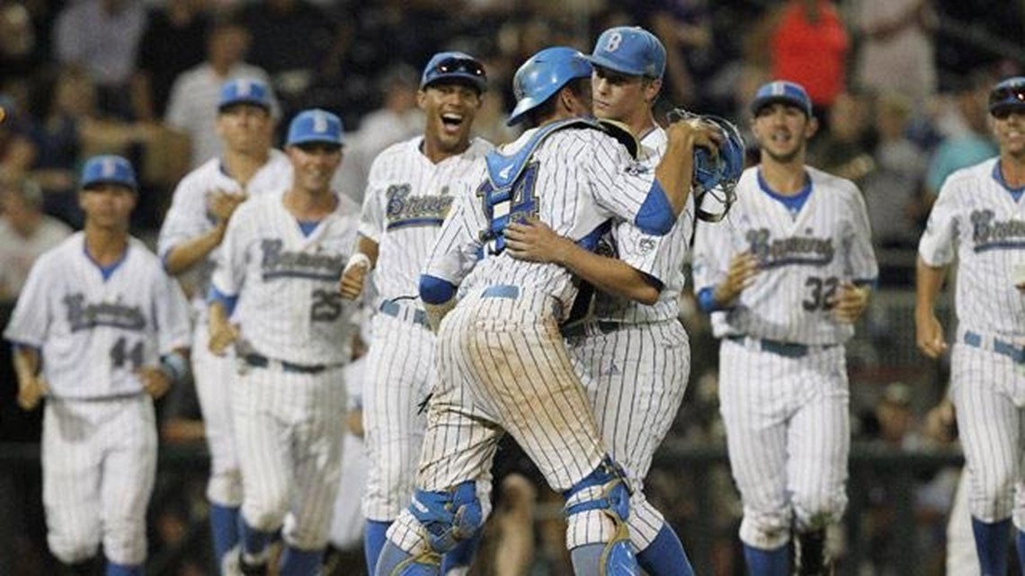 UCLA baseball secures 1st series win of season with victory over CSUN -  Daily Bruin