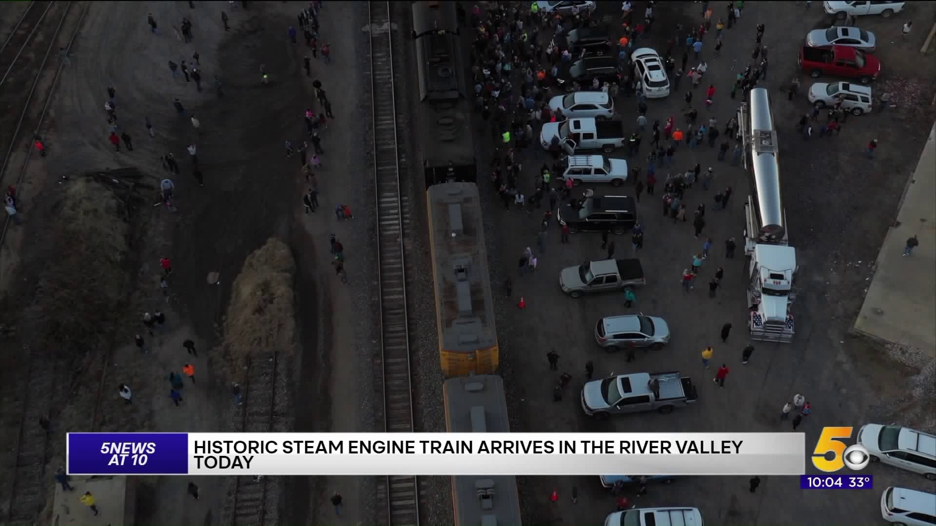 Historic Steam Engine Train Arrives in Van Buren