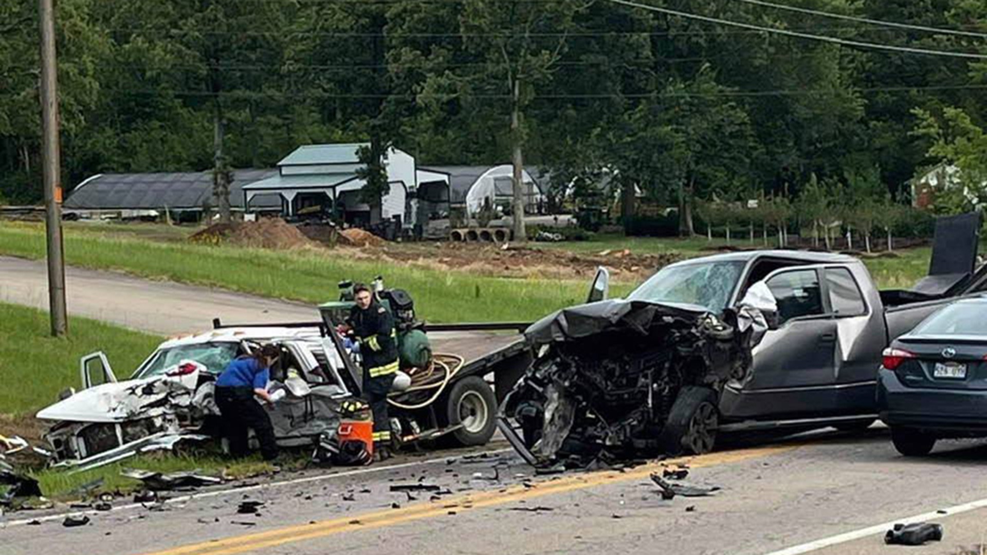 Medical helicopters needed after horrific Van Buren crash | 5newsonline.com
