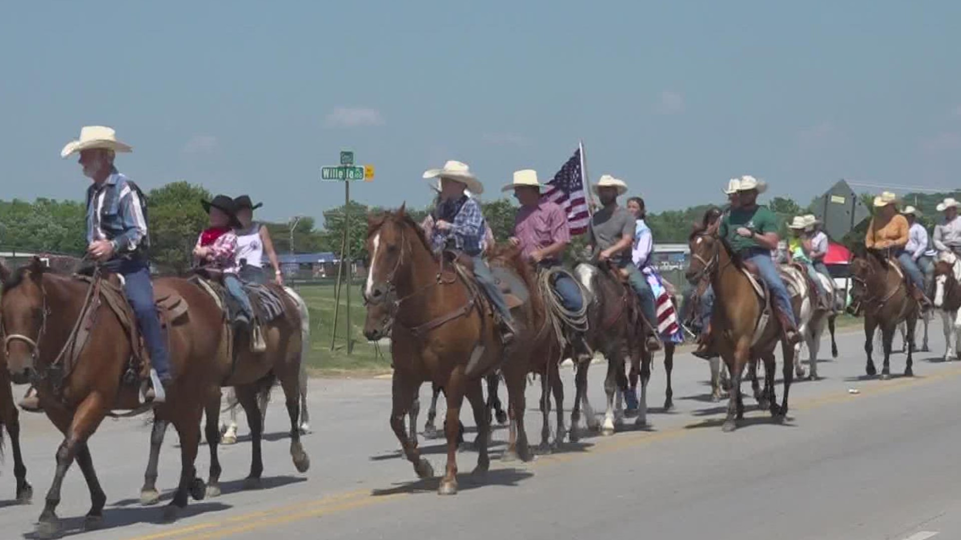 Rodeo of Ozarks kicks off Annual Parade