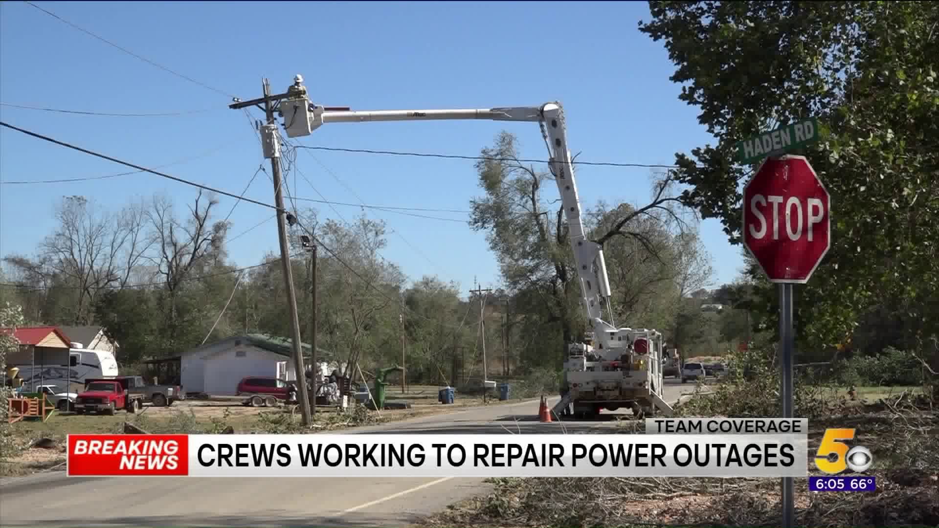 Crews Working to Repair Powerlines in Benton County