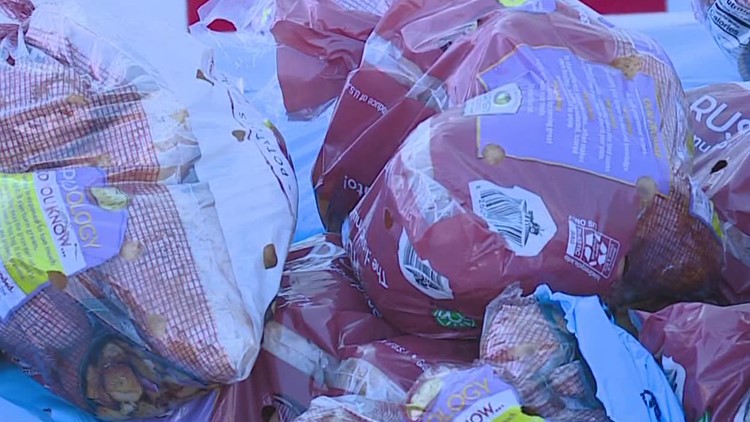 Annual Antioch Thanksgiving giveaway gives 3000 meals