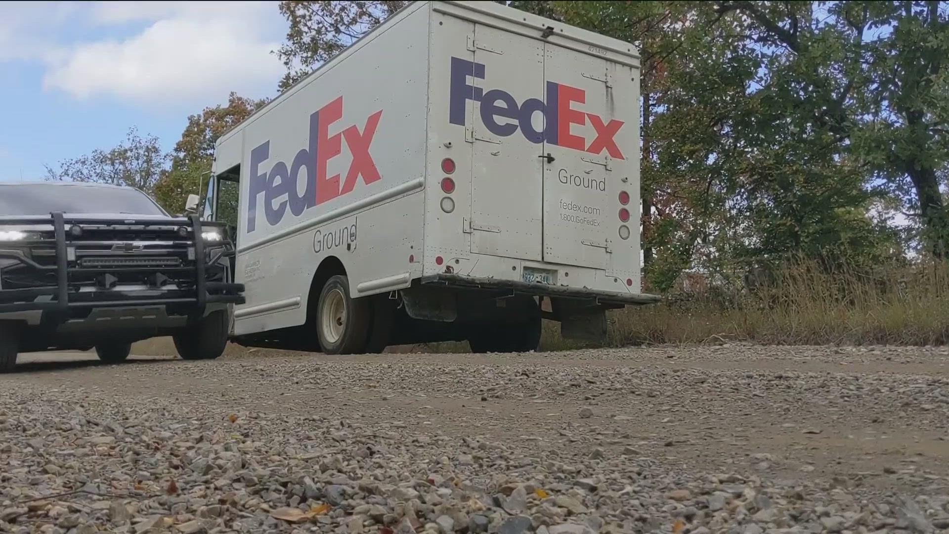 Oklahoma school lockdown was lifted after a FedEx driver staged an armed robbery incident.