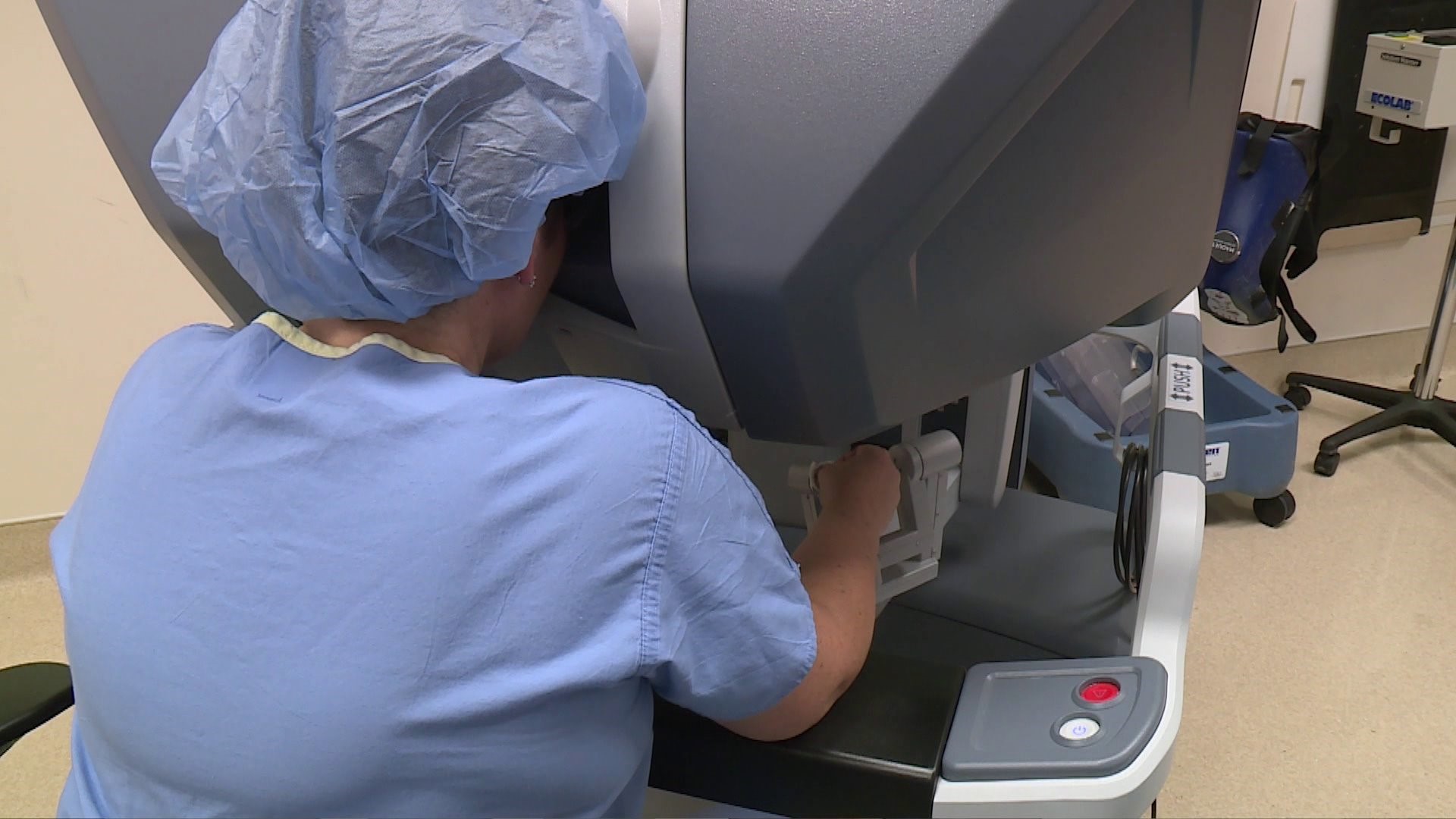 Healthy Living: Robotic Assisted Surgery Improves Recovery Time for Women