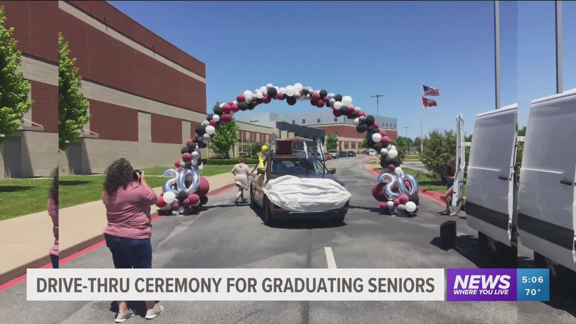 Drive-thru ceremony held for Siloam Springs seniors
