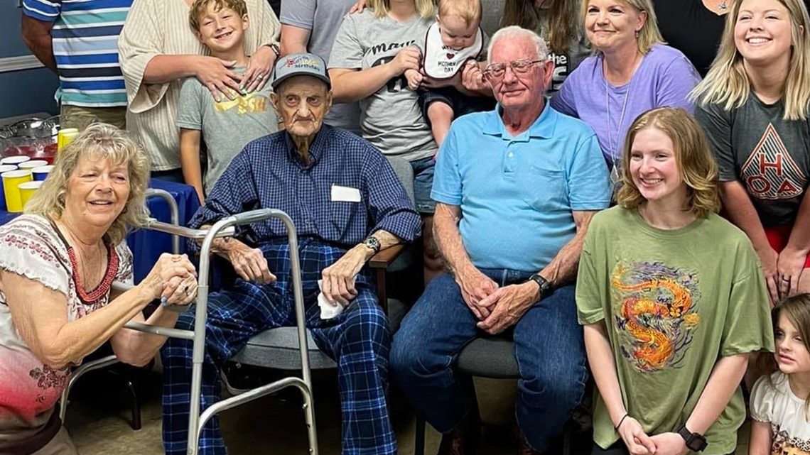 Van Buren World War ll veteran celebrates 100th birthday over the weekend - Vimarsana News