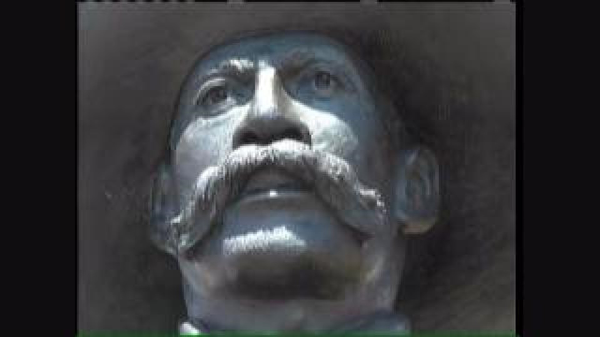 Bass Reeves Statue Arrives on Garrison Avenue