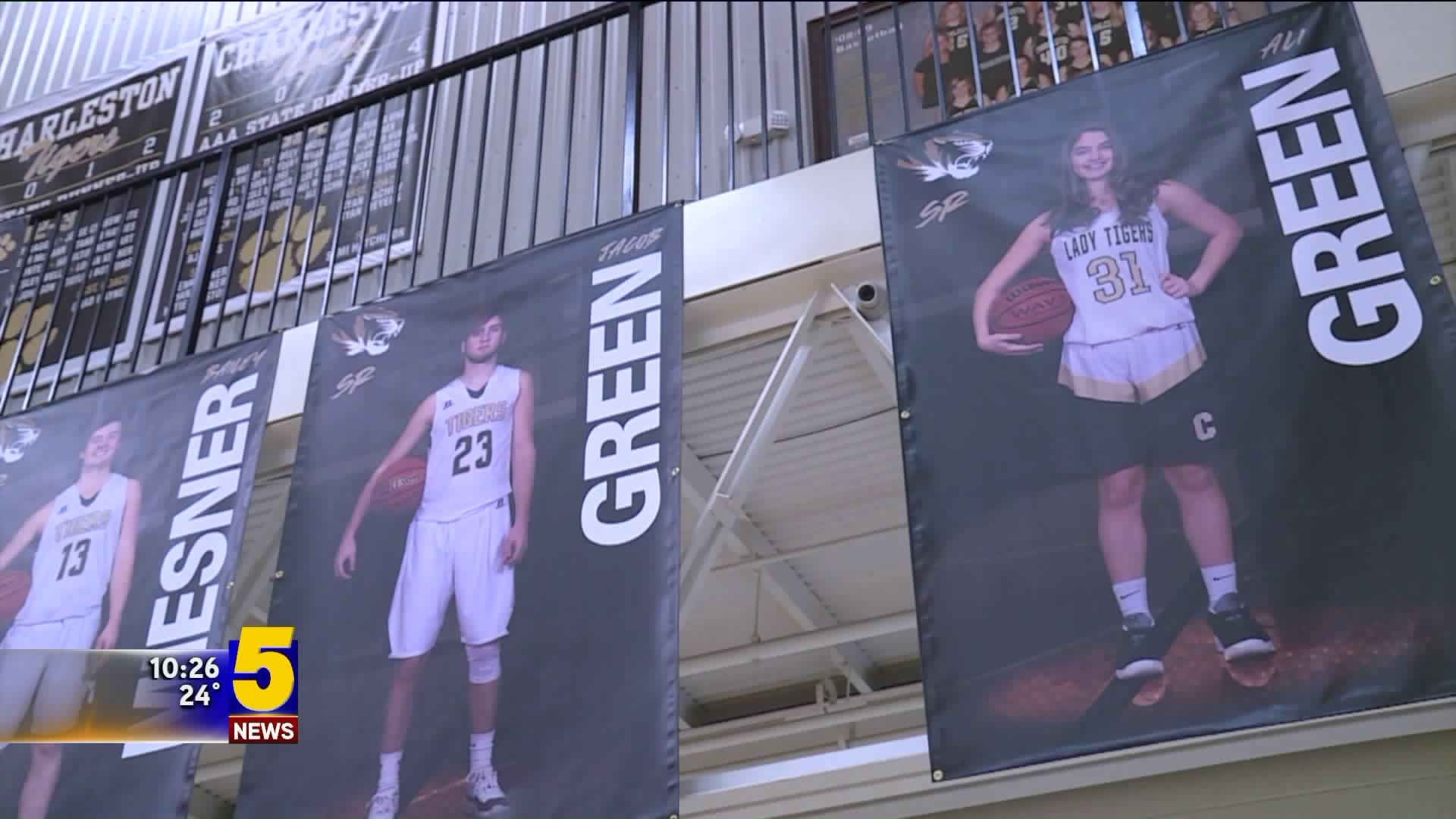 Green`s sibling rivalry pays off on the court