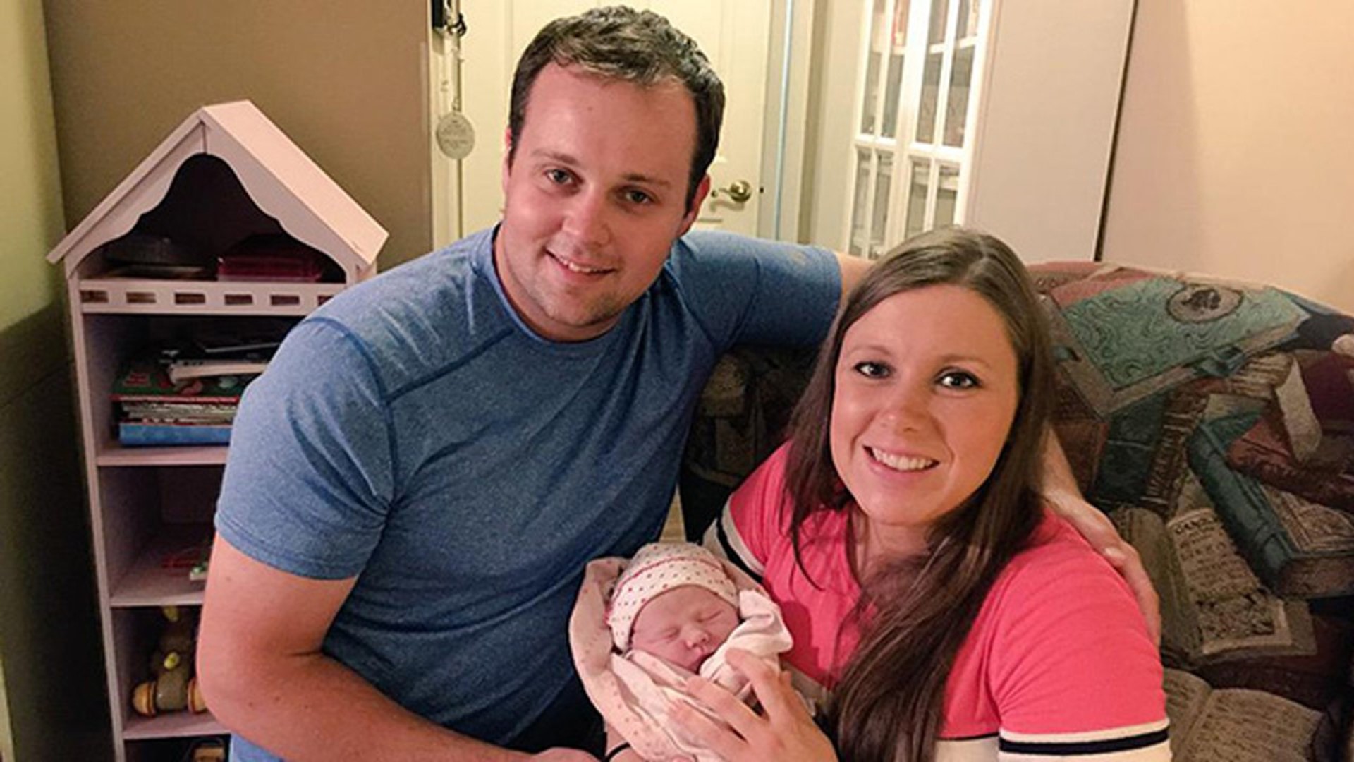 Josh Duggar Reportedly Had Two Ashley Madison Accounts | 5newsonline.com