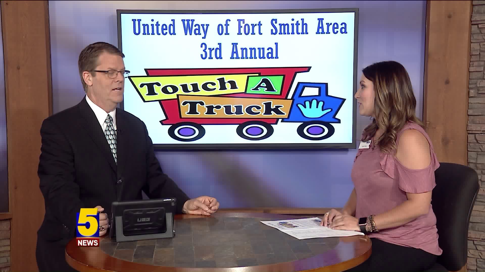 UNITED WAY TOUCH A TRUCK