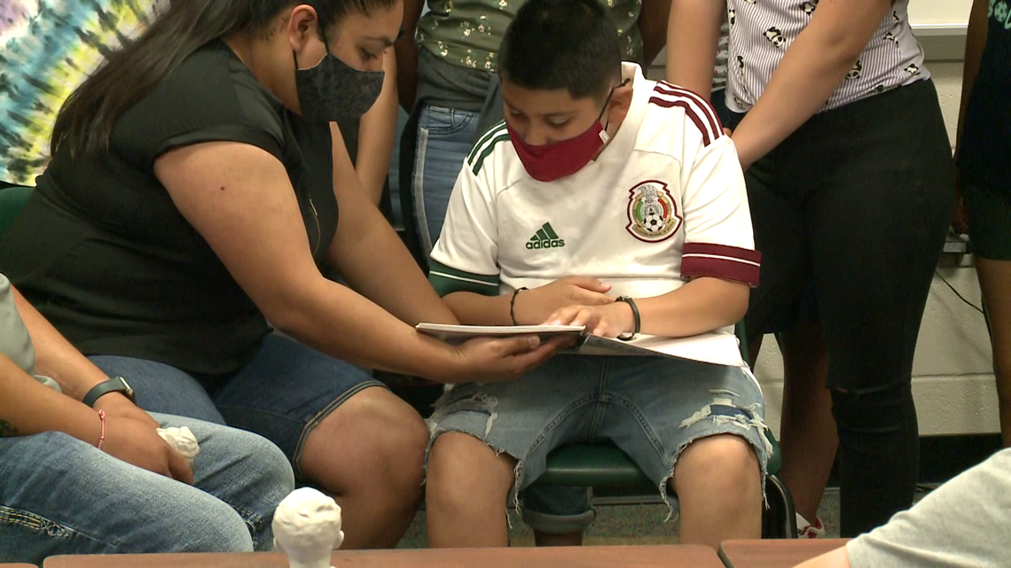 Springdale elementary students put together braille yearbook for