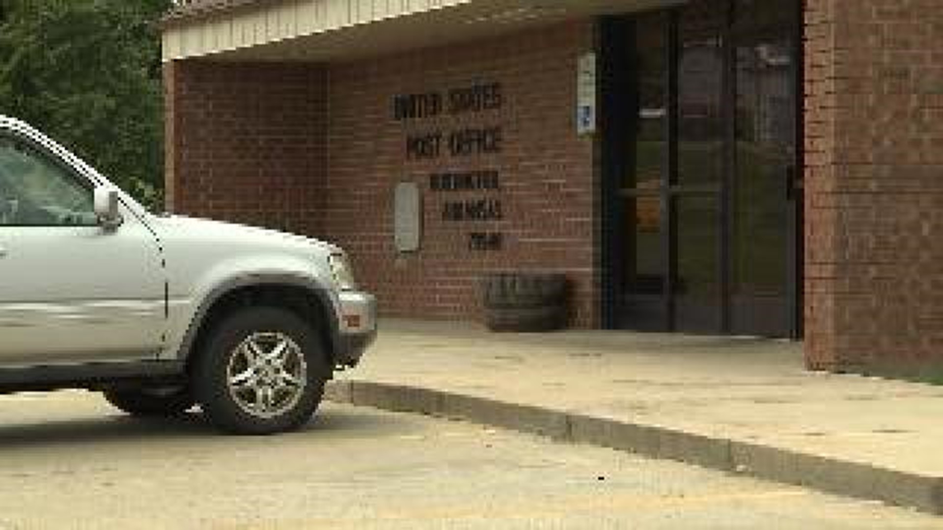 Local Town Concerned About Its Post Office Closing