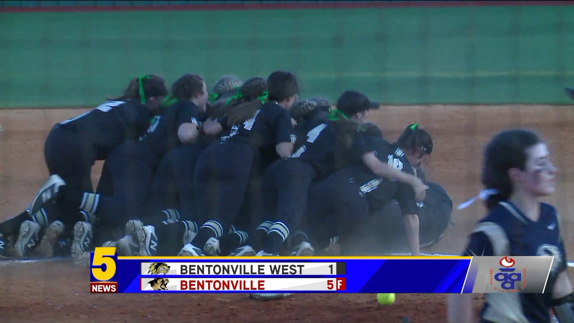 Bentonville wins 3rd straight softball title