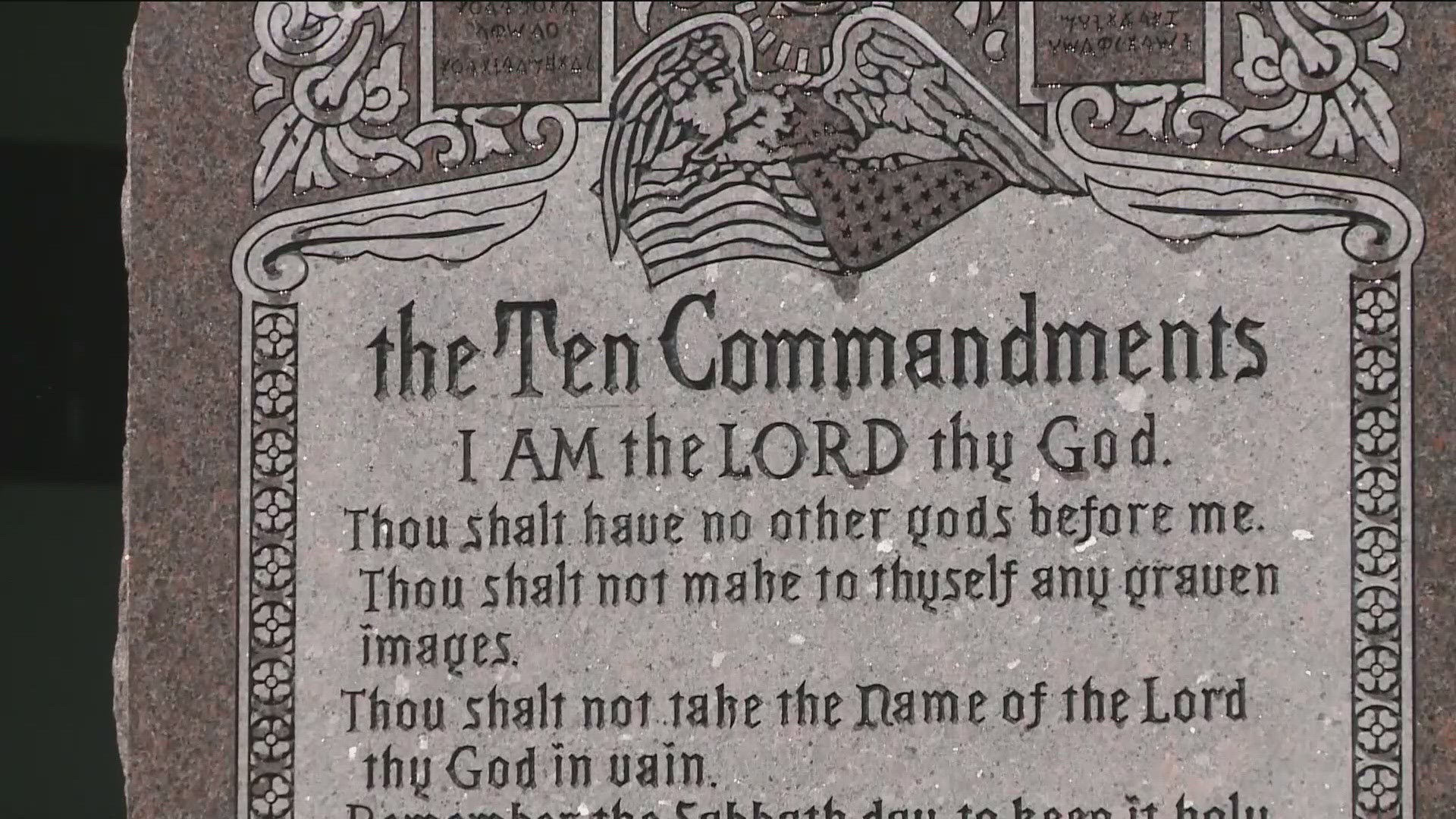 Judge blocks law requiring Ten Commandments in Arkansas schools ...