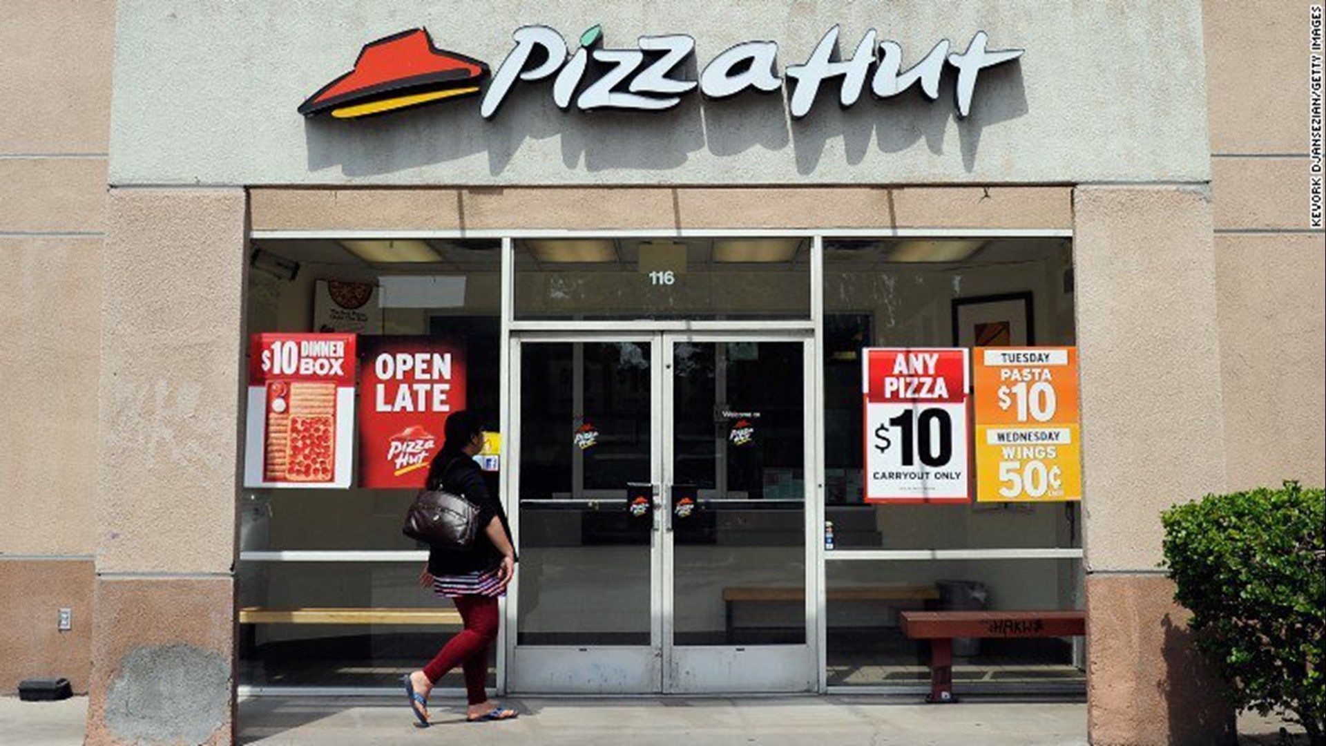 Pizza Hut Is Hiring 11,000 Workers