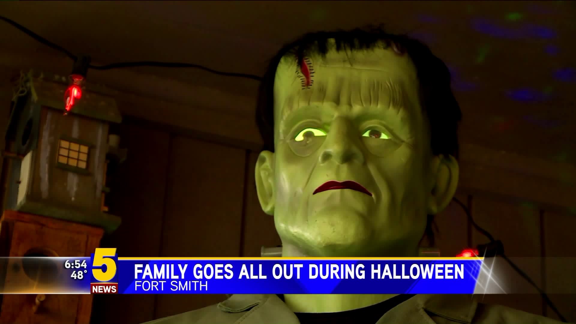 Family Goes All Out During Halloween