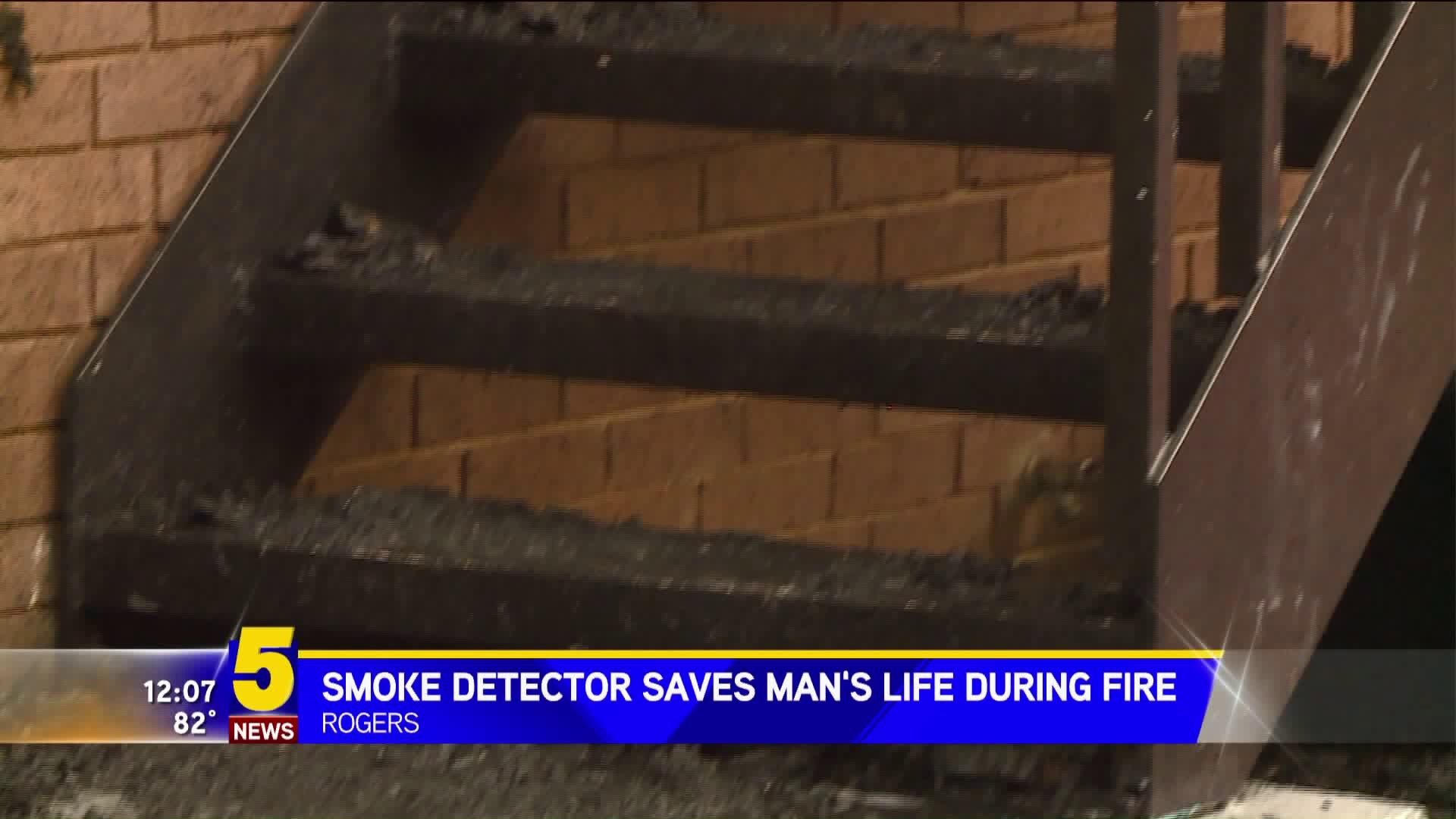 Smoke Detector Saves Man`s Life During Fire