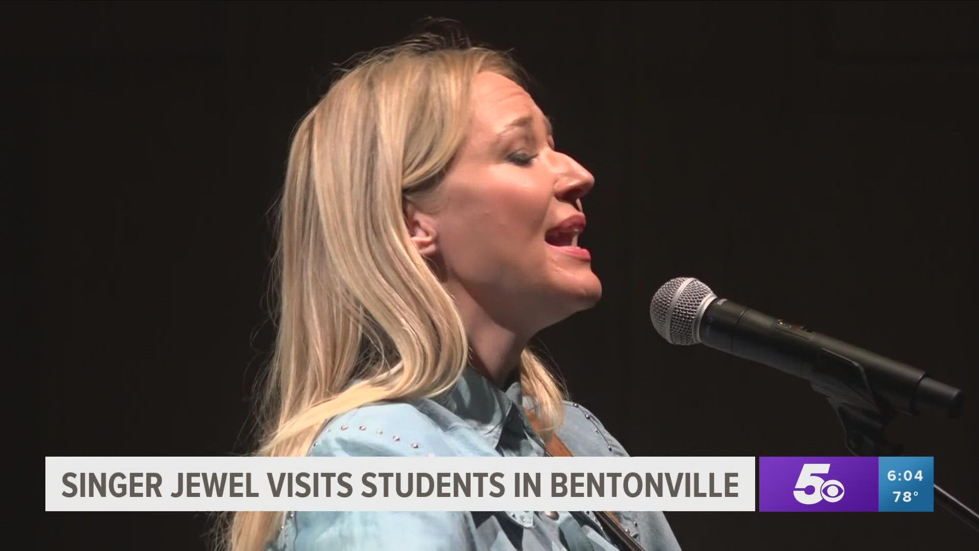 Grammy award-winning artist Jewel spoke to Thaden School students about the importance of developing mental health tools to deal with the stresses of life.