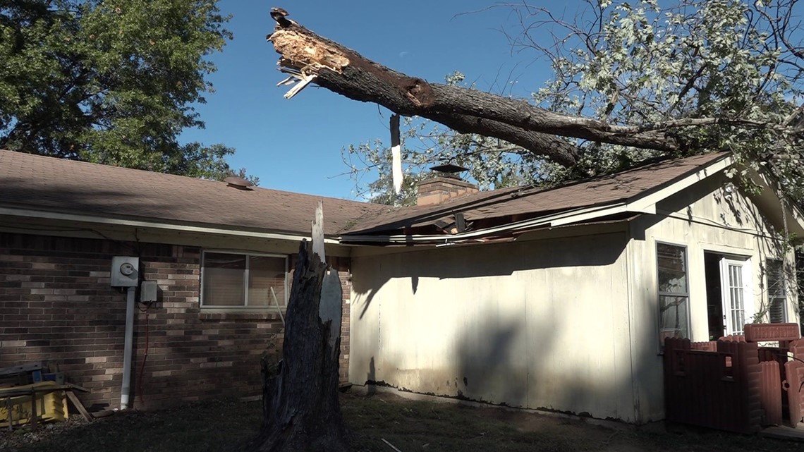 Fort Smith Residents, Crews Work To Clean Up Storm Damage | 5newsonline.com