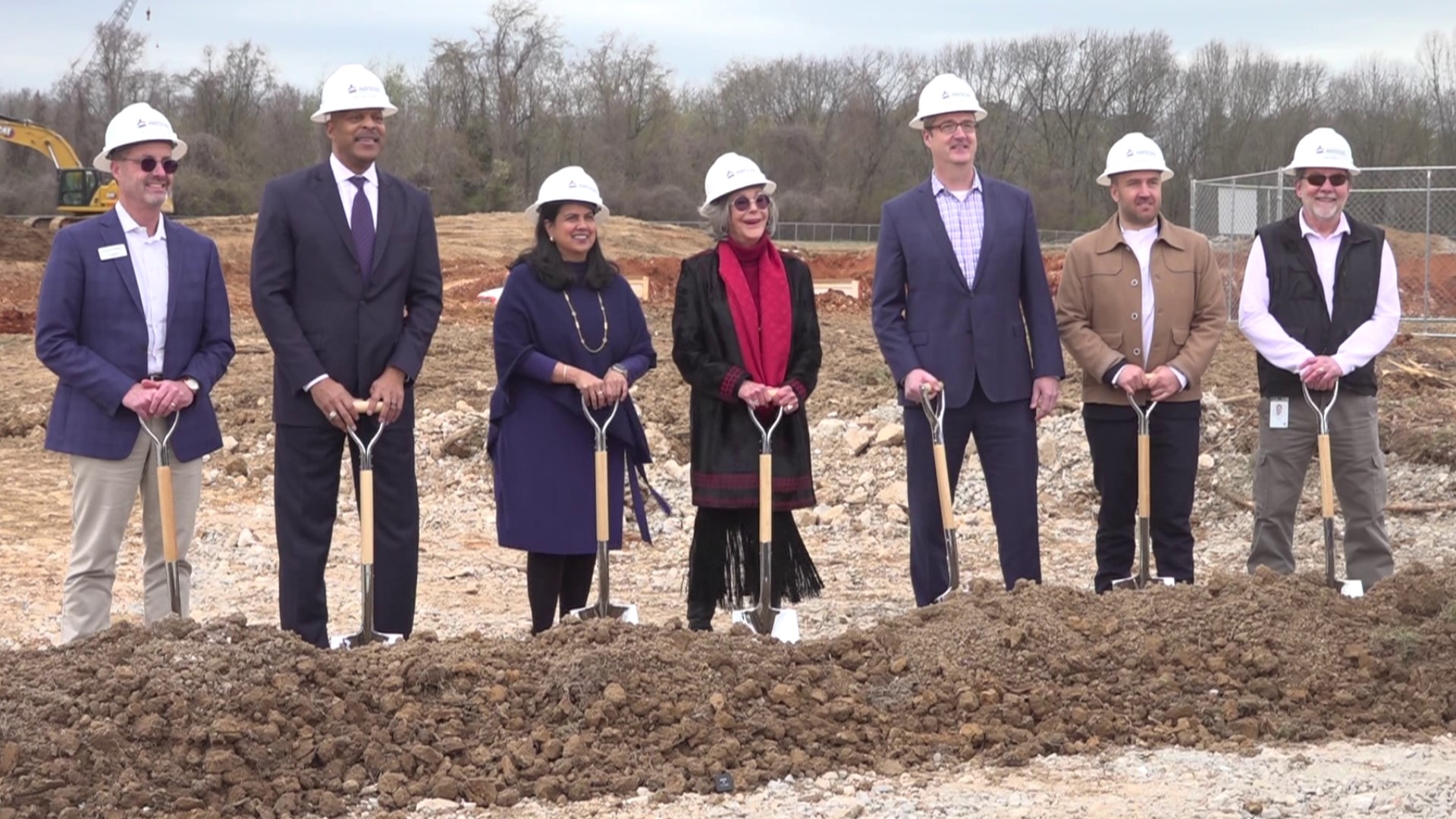 The Groundbreaking Ceremony commenced construction on 14 acres of land dedicated to the Alice Walton School of Medicine.