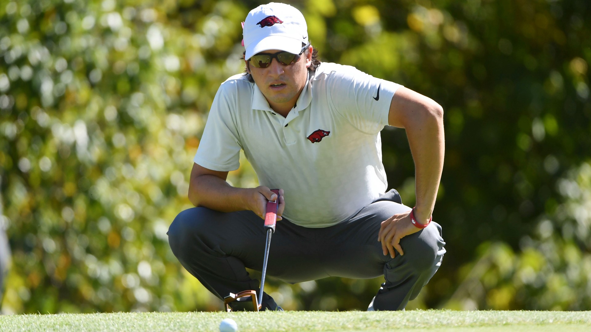 Arkansas senior Mateo Fernandez de Oliveira will play in three of golf's four majors this year after winning the Latin American Amateur Championship in January.
