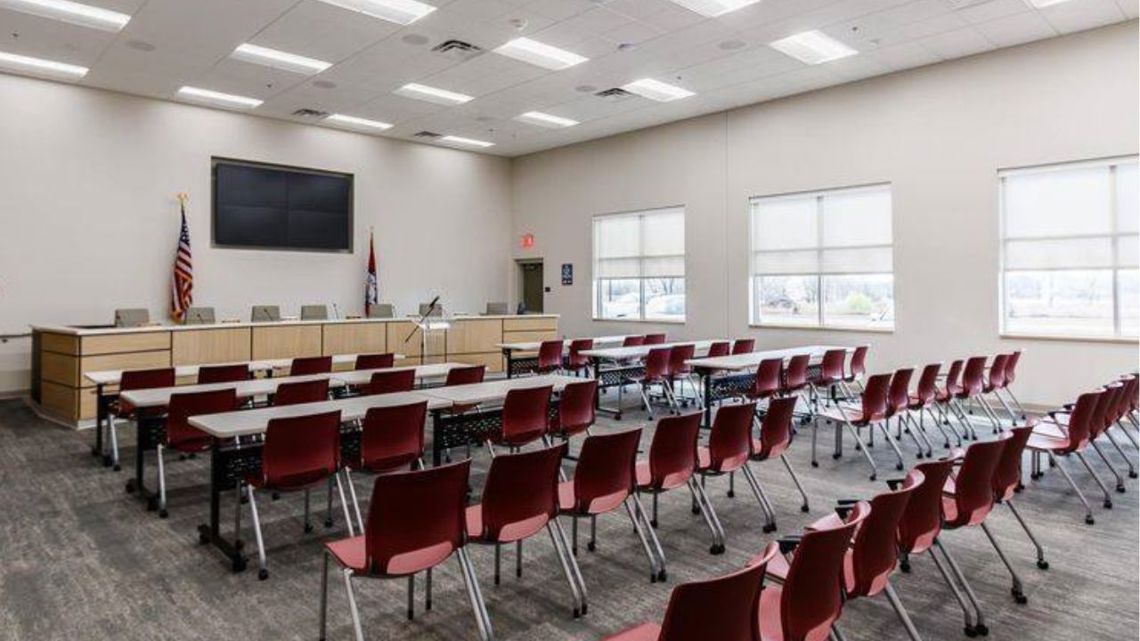 Lincoln superintendent secures school board seat in Siloam Springs