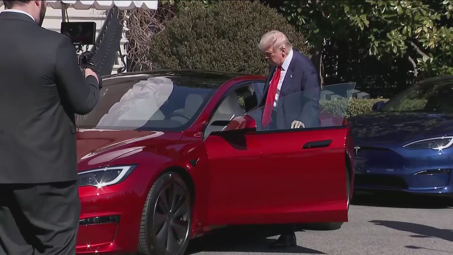 With Tesla stock prices plunging, Trump says he'll buy a Tesla to show ...