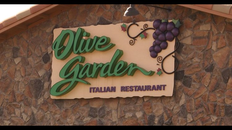 Woman Sues Olive Garden After Stuffed Mushrooms Cause Severe Burns