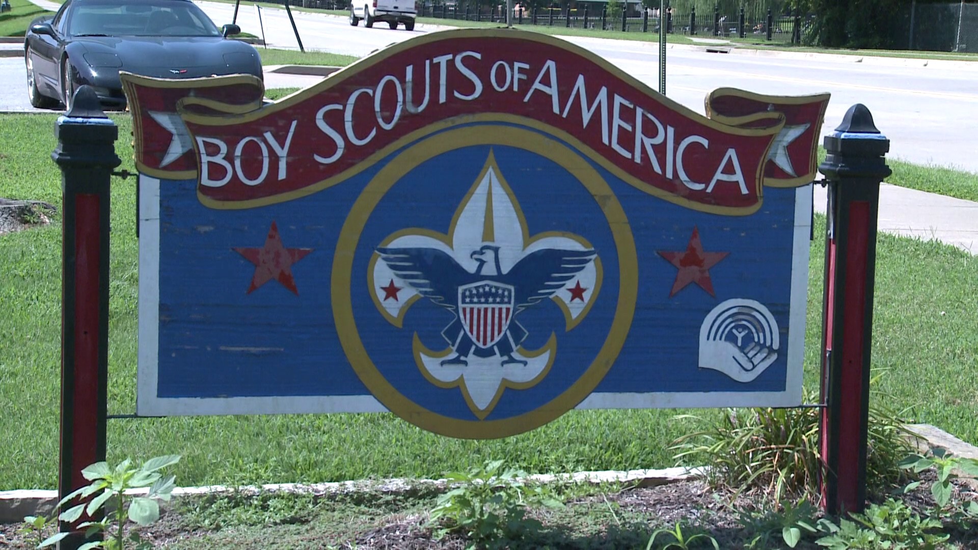 The Scouts are looking for students to join.  Daren speaks with a local Executive Director about the program and how to sign up.