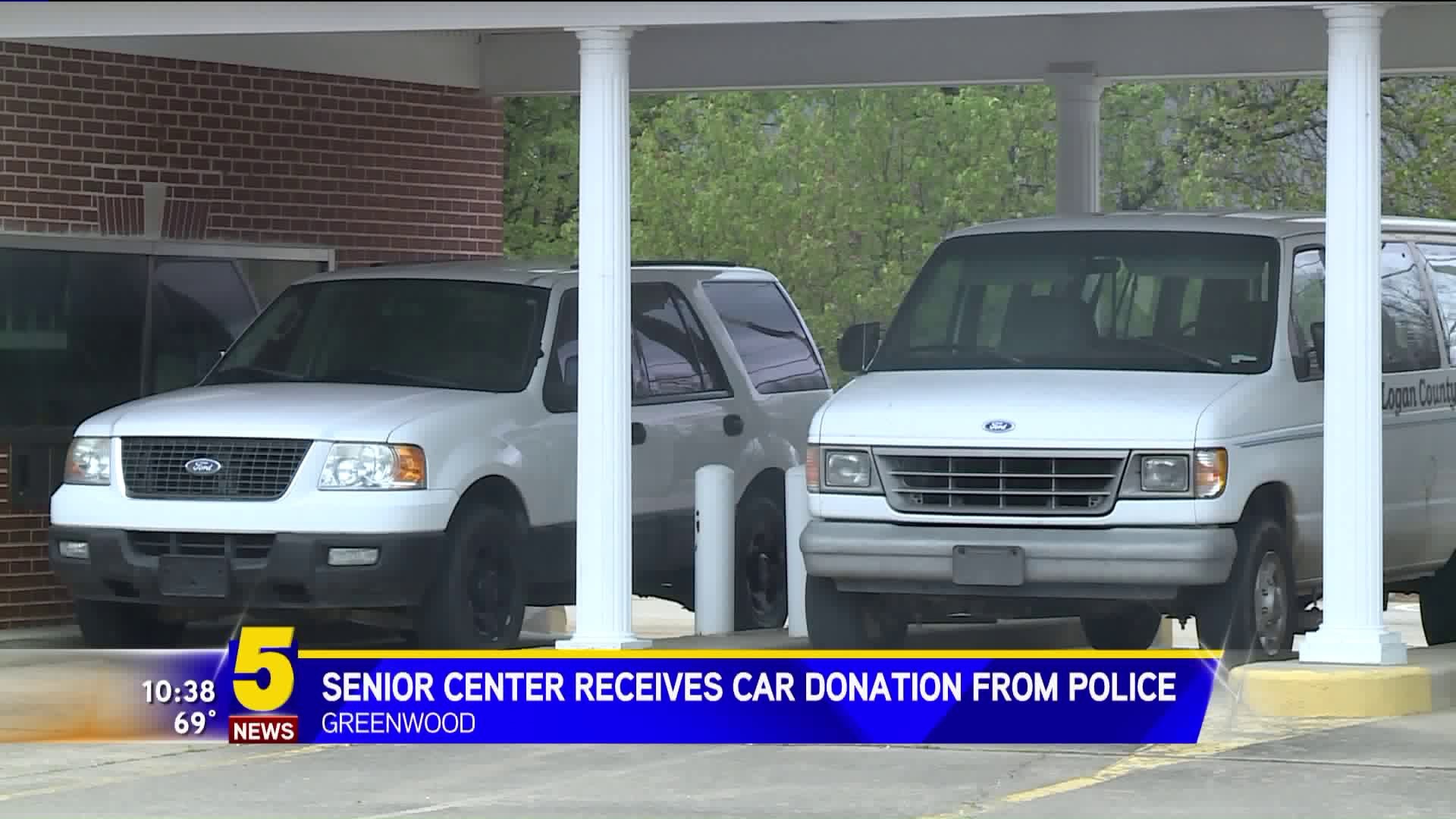Senior Center Receives Car Donation