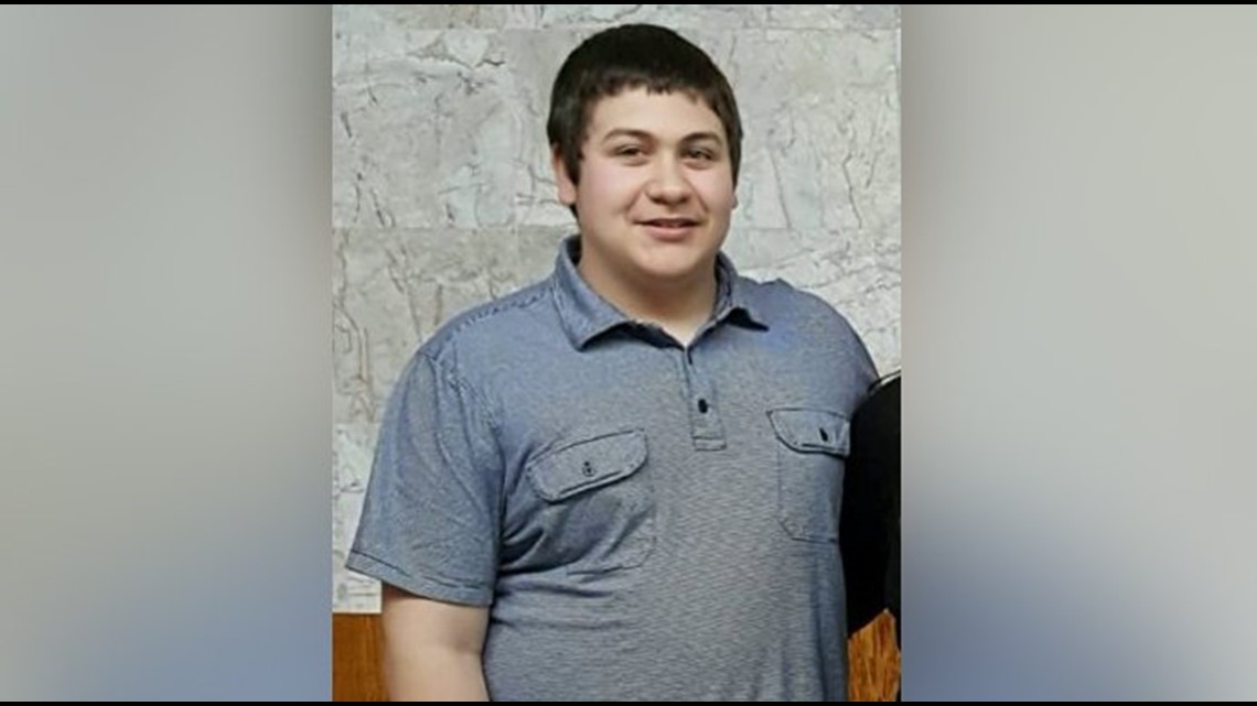 Indiana Teen Shot To Death In Front Of His Father While Trying To Sell ...