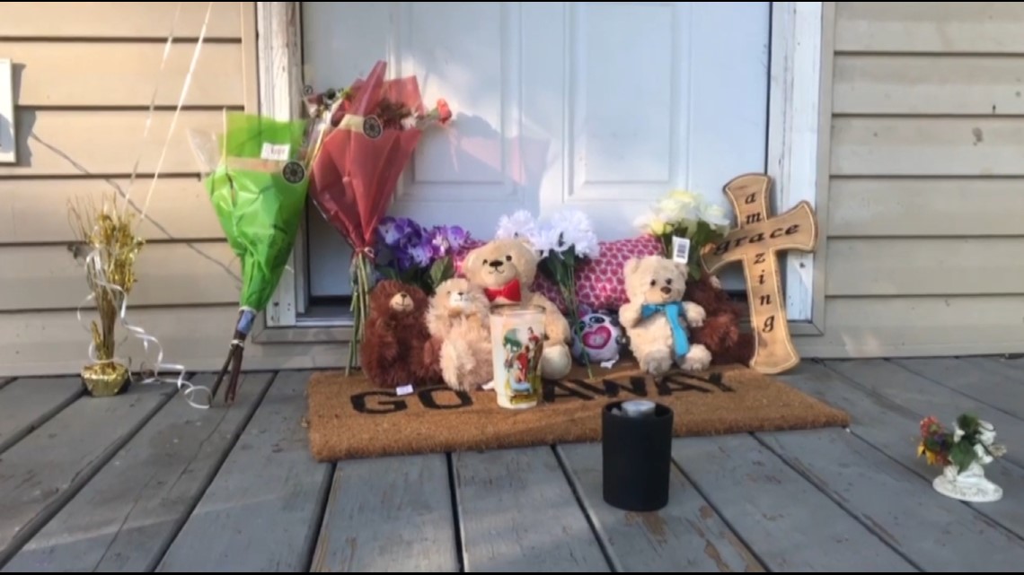 Mom & son killed over the weekend remembered by friends & family - Vimarsana News