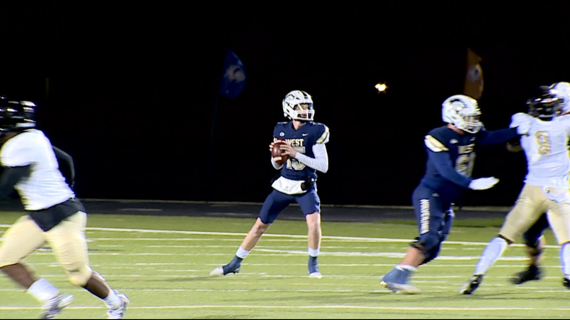 Casey threw for four touchdowns as Bentonville West picked up its first playoff win since 2019 in a 42-20 victory over Jonesboro.