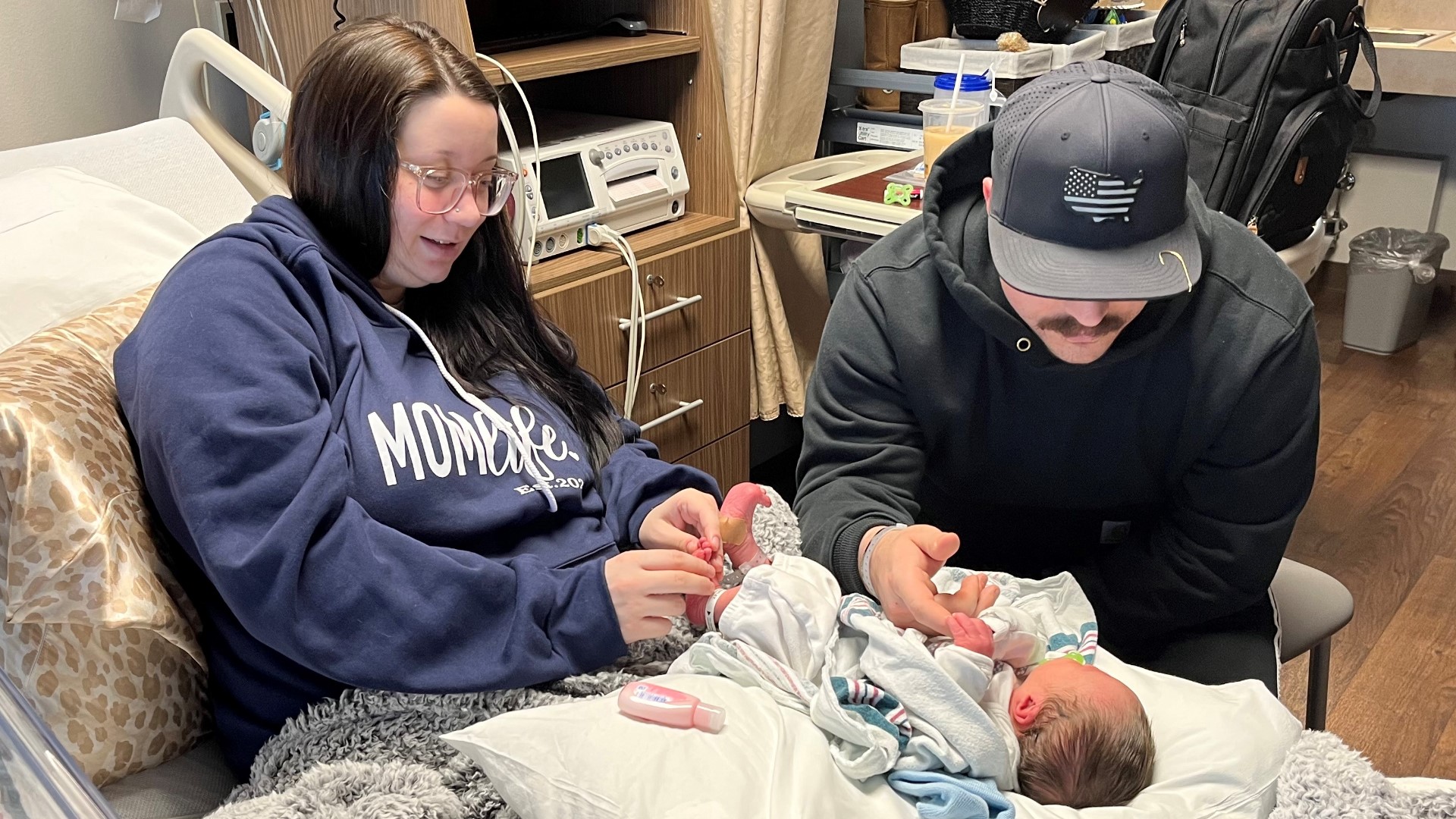 Abbi Zuber gave birth on her birthday in the same room she was born in, with the same doctor.