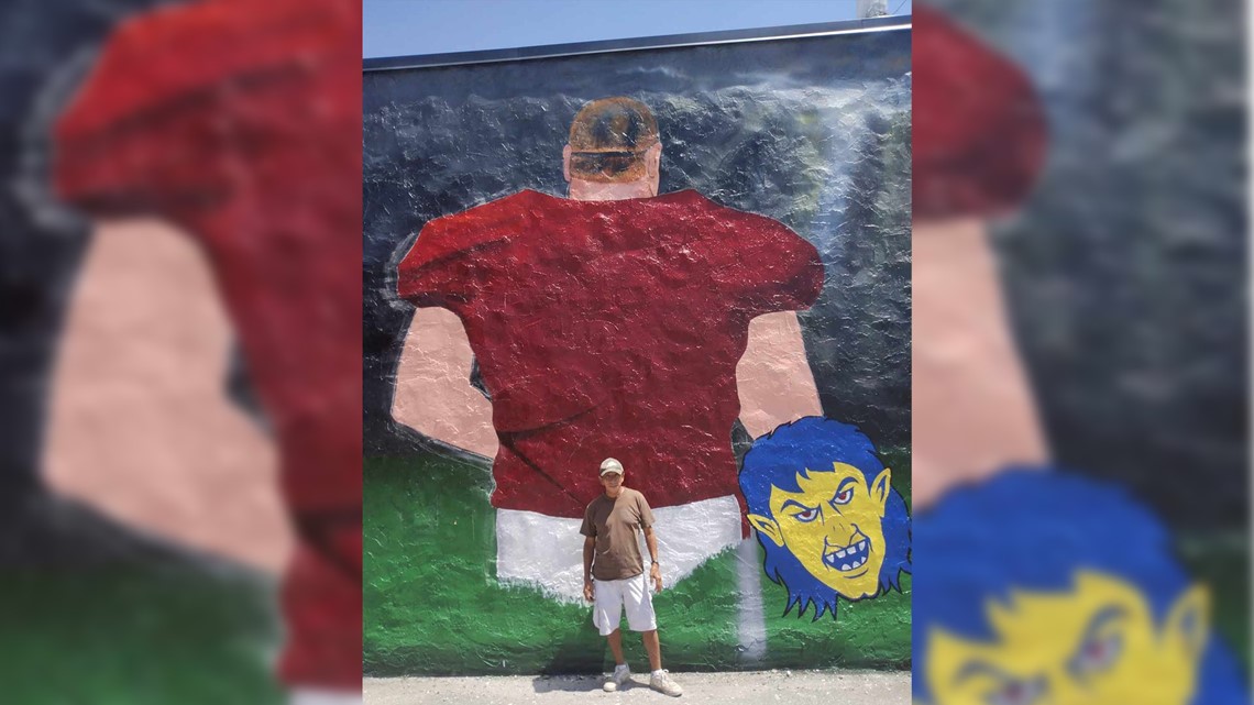 Razorback History: Brandon Burlsworth mural underway in Harrison ...