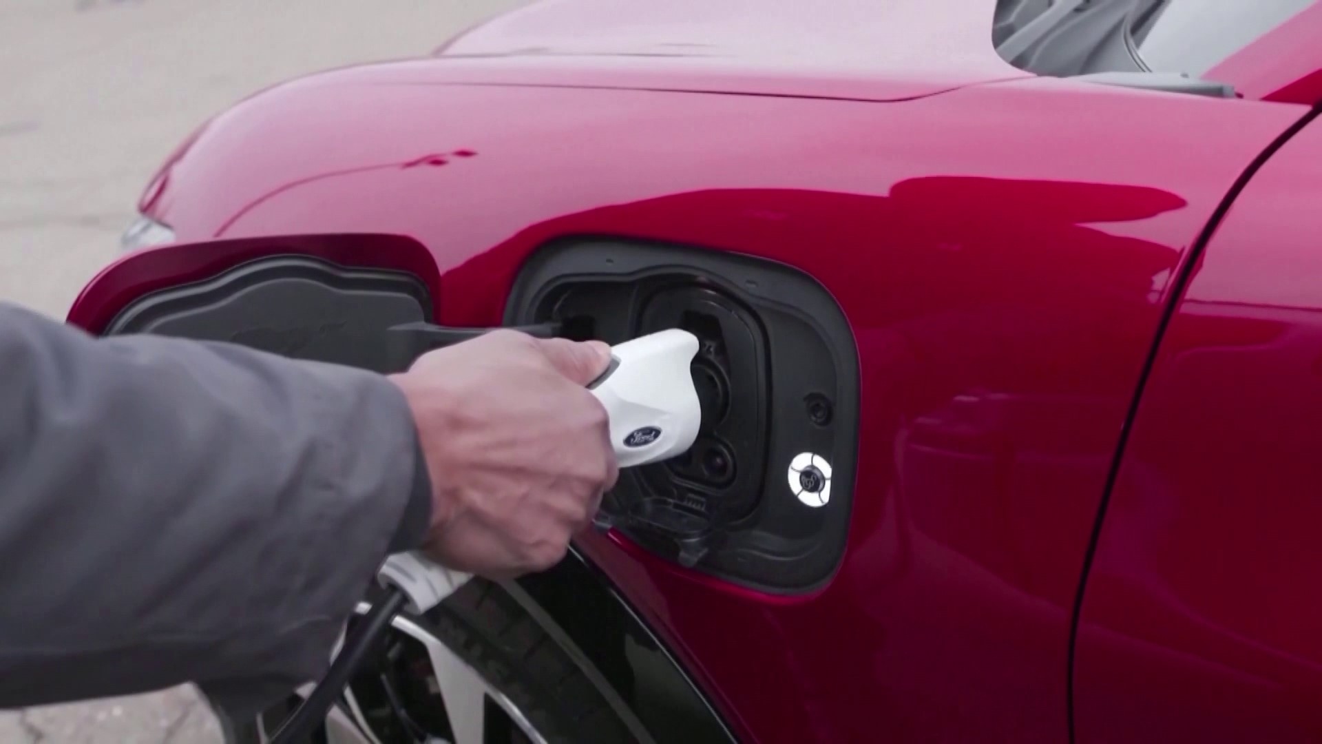 With over 12,000 Tesla charging stations around the country and Canada, Ford electric vehicles will be manufactured with Tesla standard charging connectors.