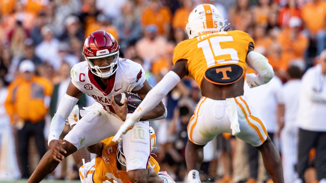 No Razorback Arkansas Razorbacks fall short against No. 12 Tennessee, 34-31 ...