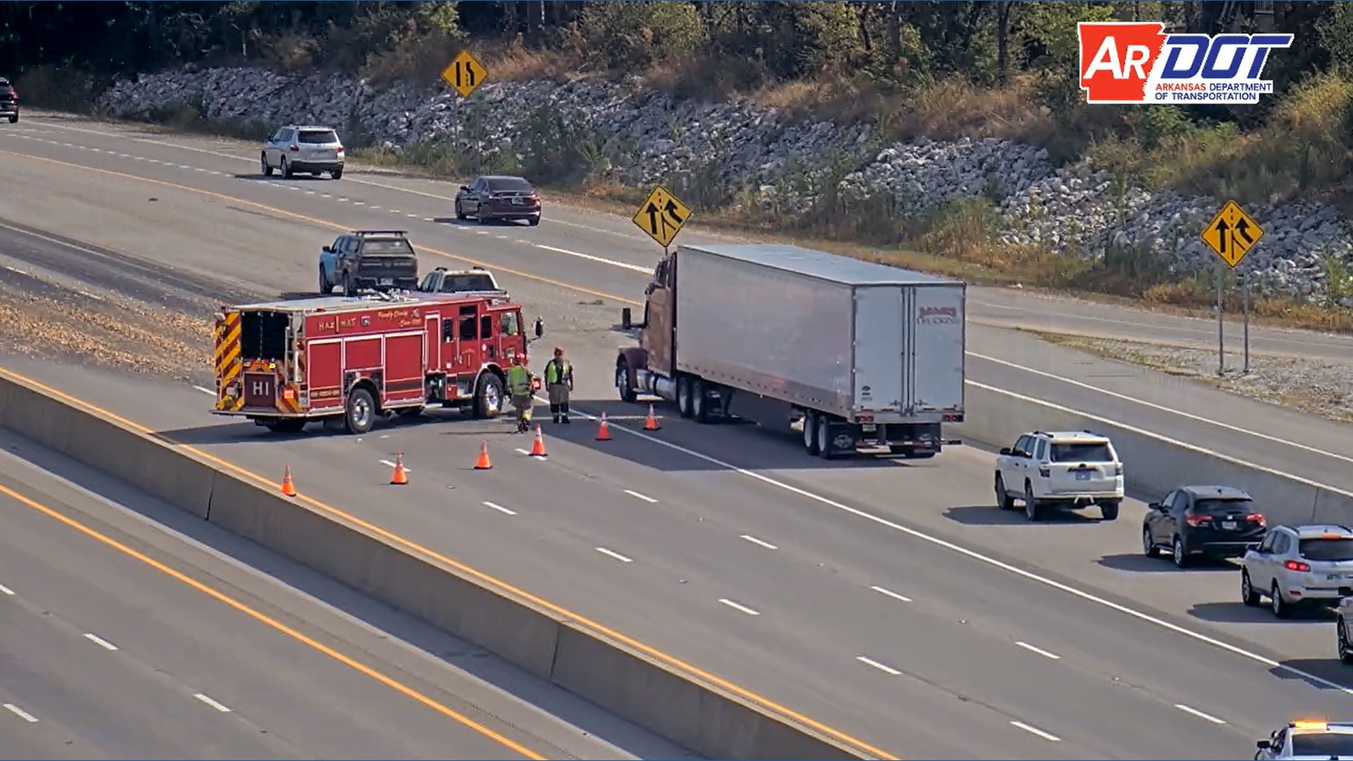 Debris litters I-49 in Fayetteville, closing all lanes