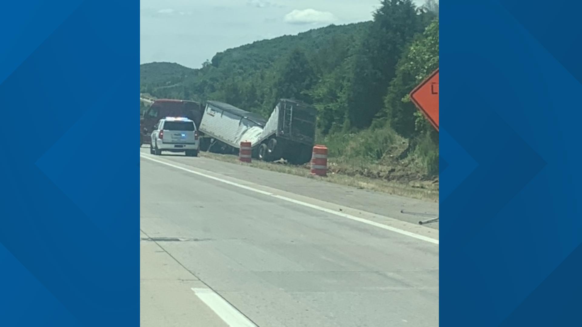 Crash impacts right southbound lane on I-49 in Washington Co ...