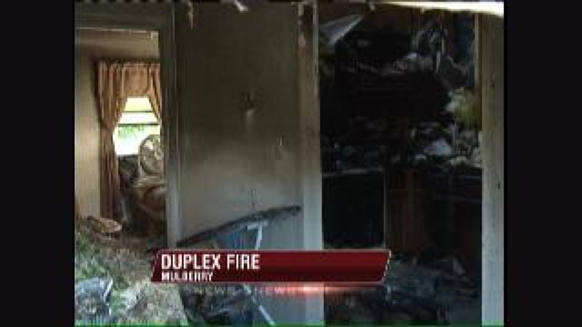 Duplex in Mulberry Damaged in Fire