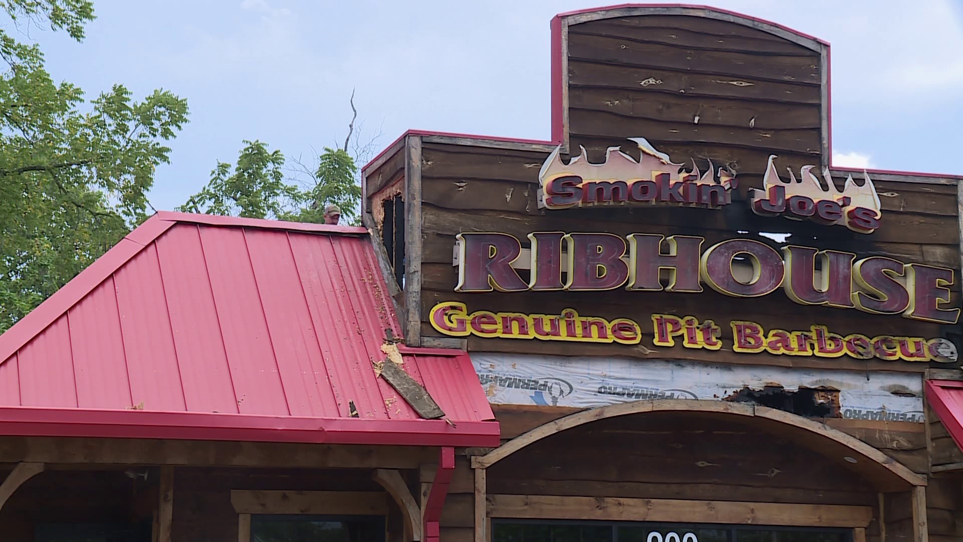 Smokin' Joe's Ribhouse set on fire Friday, Sept. 8. Officials say the cause of the fire is still unknown but could have been a lightning strike or electrical issue.