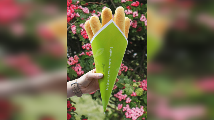 Olive Garden Offering Breadstick Bouquet For Valentine S Day