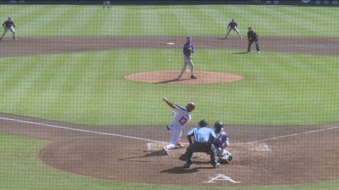 Razorback baseball ends opening weekend series with 4-0 shutout ...