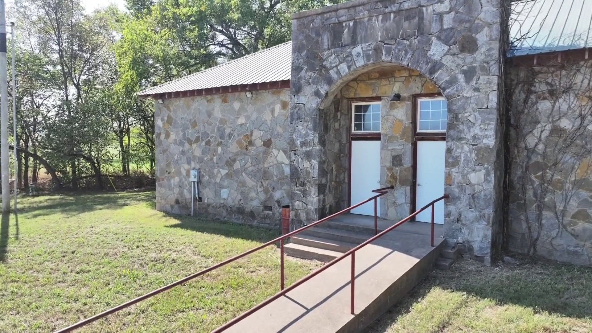 Caretakers working to preserve historic Rhea Community Building in Lincoln