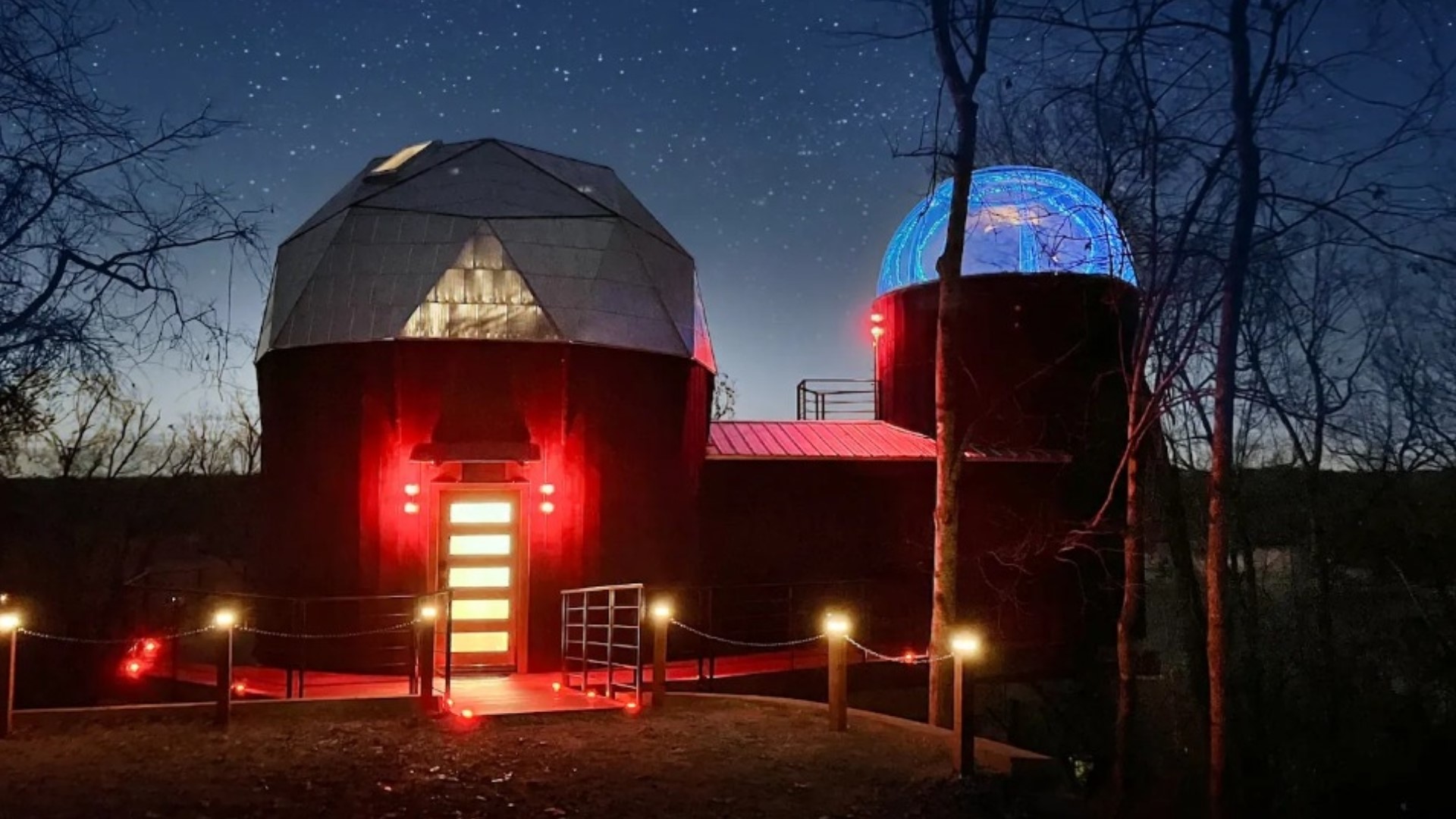 A local couple created a unique way to vacation in Springdale, specifically for stargazers.