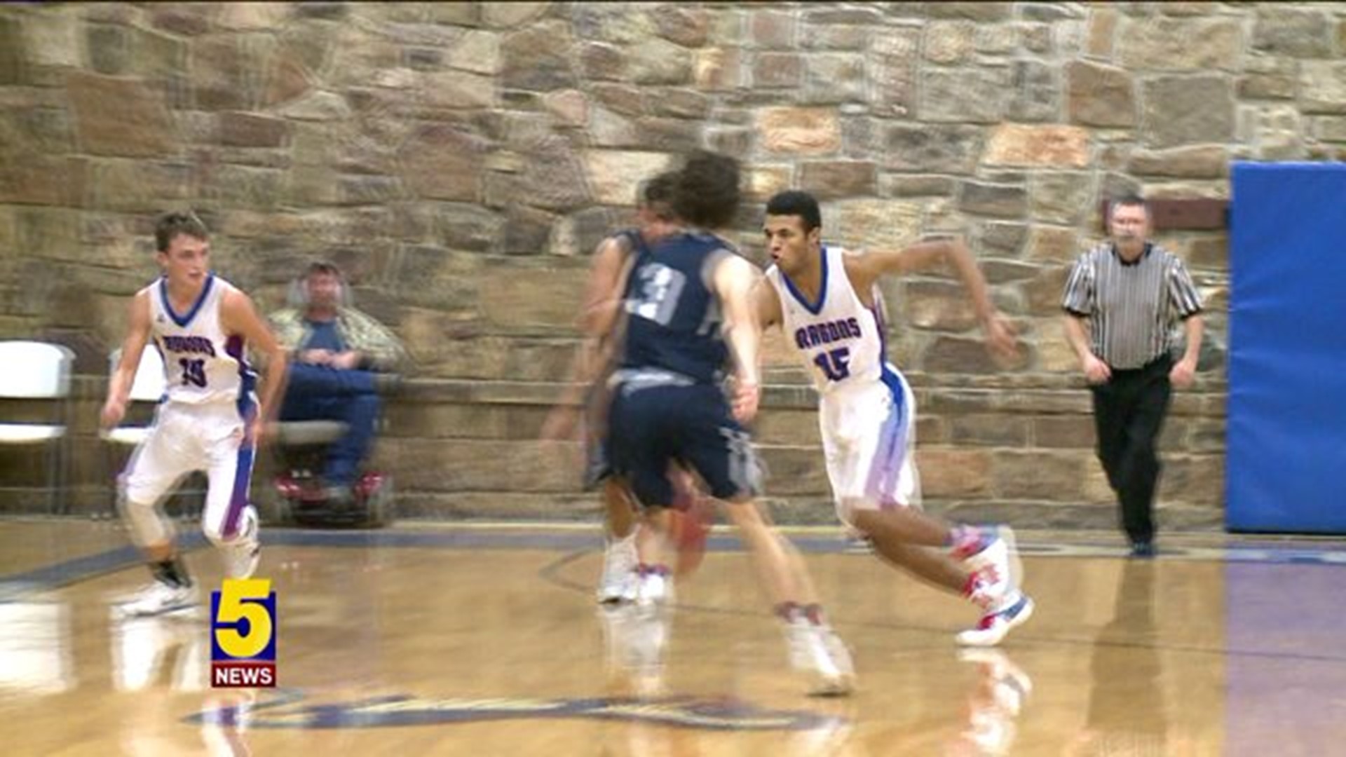 Matlock`s Leadership Helps Mountainburg Excel On The Court