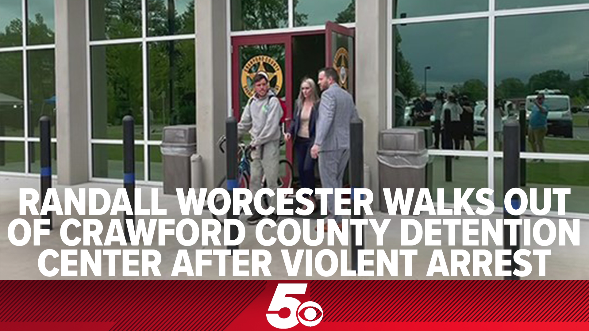 Randall Worcester walks out of Crawford County Detention Center after