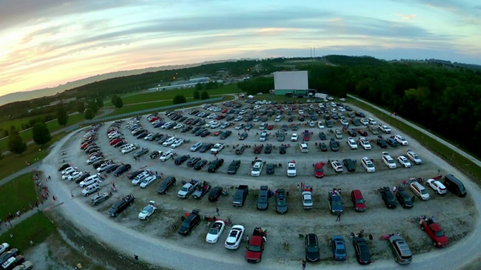 Fayetteville's 112 Drive-In is one of three Arkansas drive-in theaters remaining in 2022, but will be closing at the end of August.