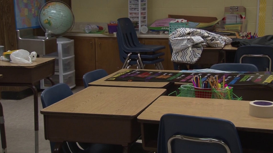 Arkansas school district searching for teachers weeks before school begins